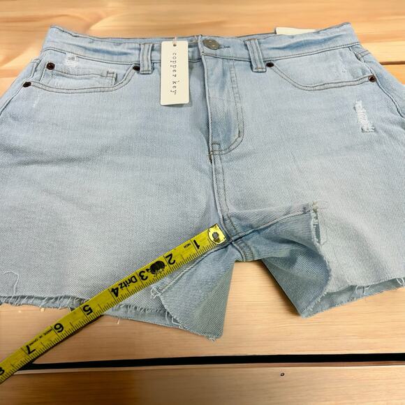 Copper Key Jean Shorts Size 5 Juniors Bleach Wash Raw Hem Slits Distressed Denim - Picture 11 of 11